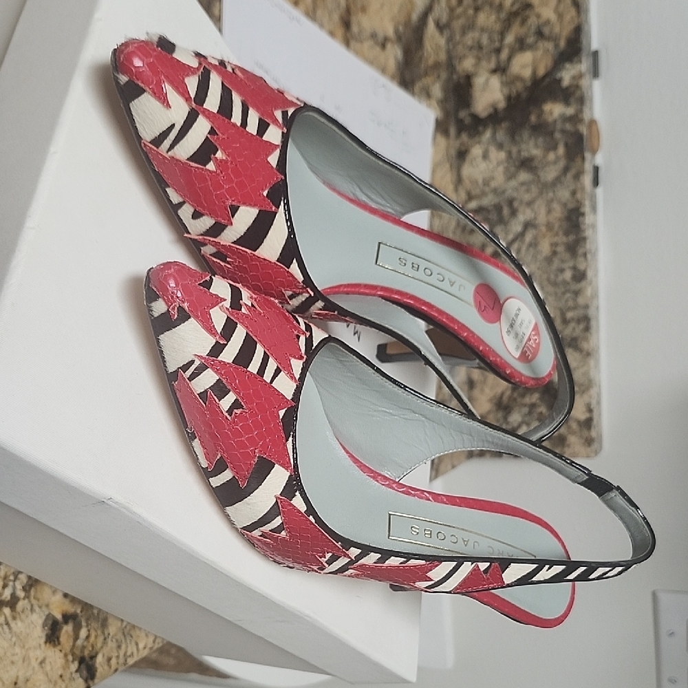 Marc Jacobs Red and Black Graphic Heels